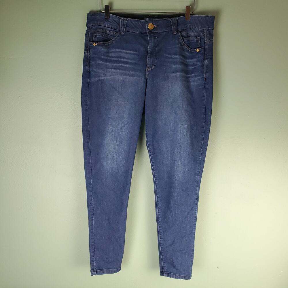 Democracy Womens Mid-rise AB Solution Skinny Jegging Size 16